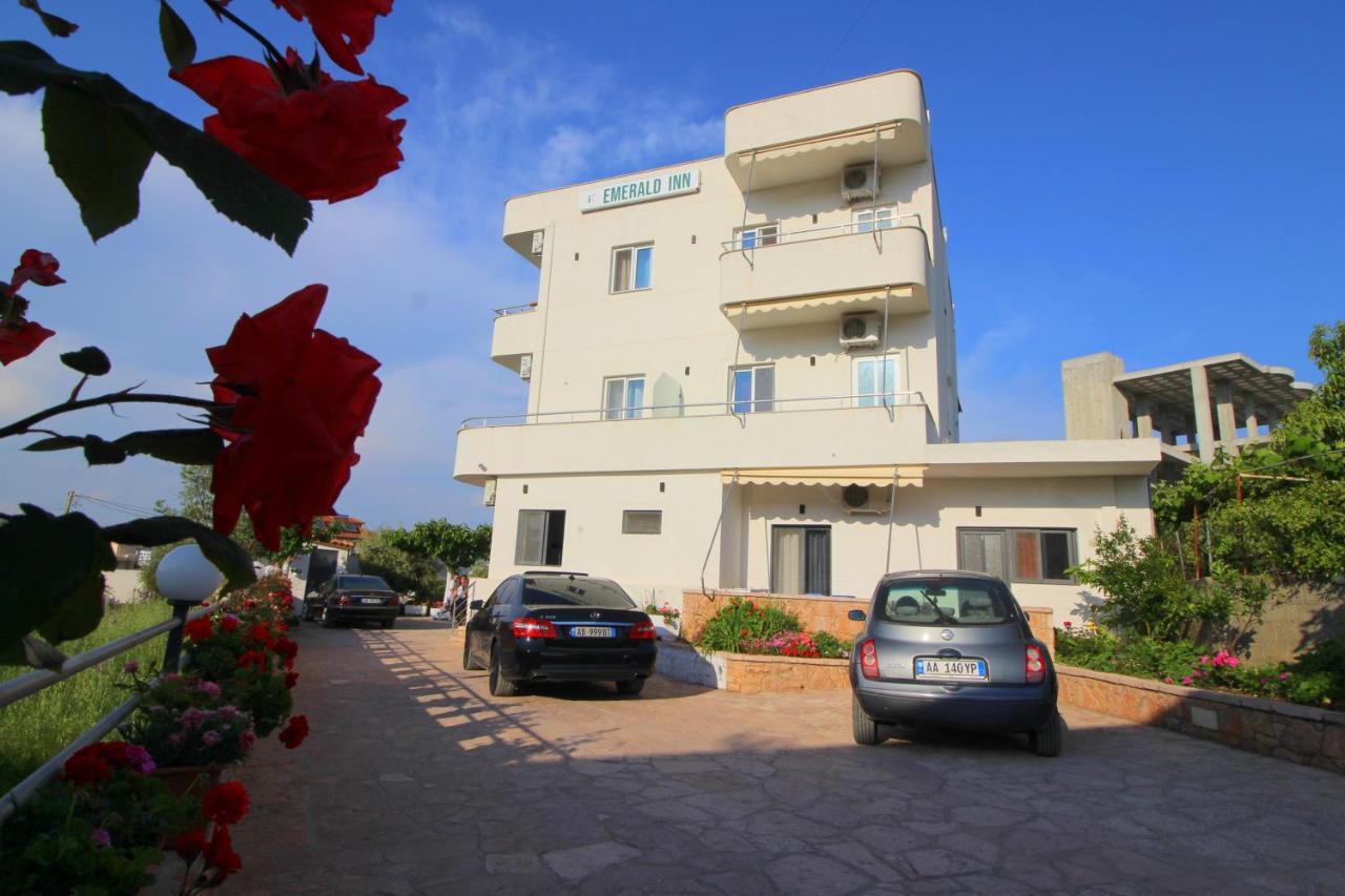 קסאמיל Emerald Inn מראה חיצוני תמונה
