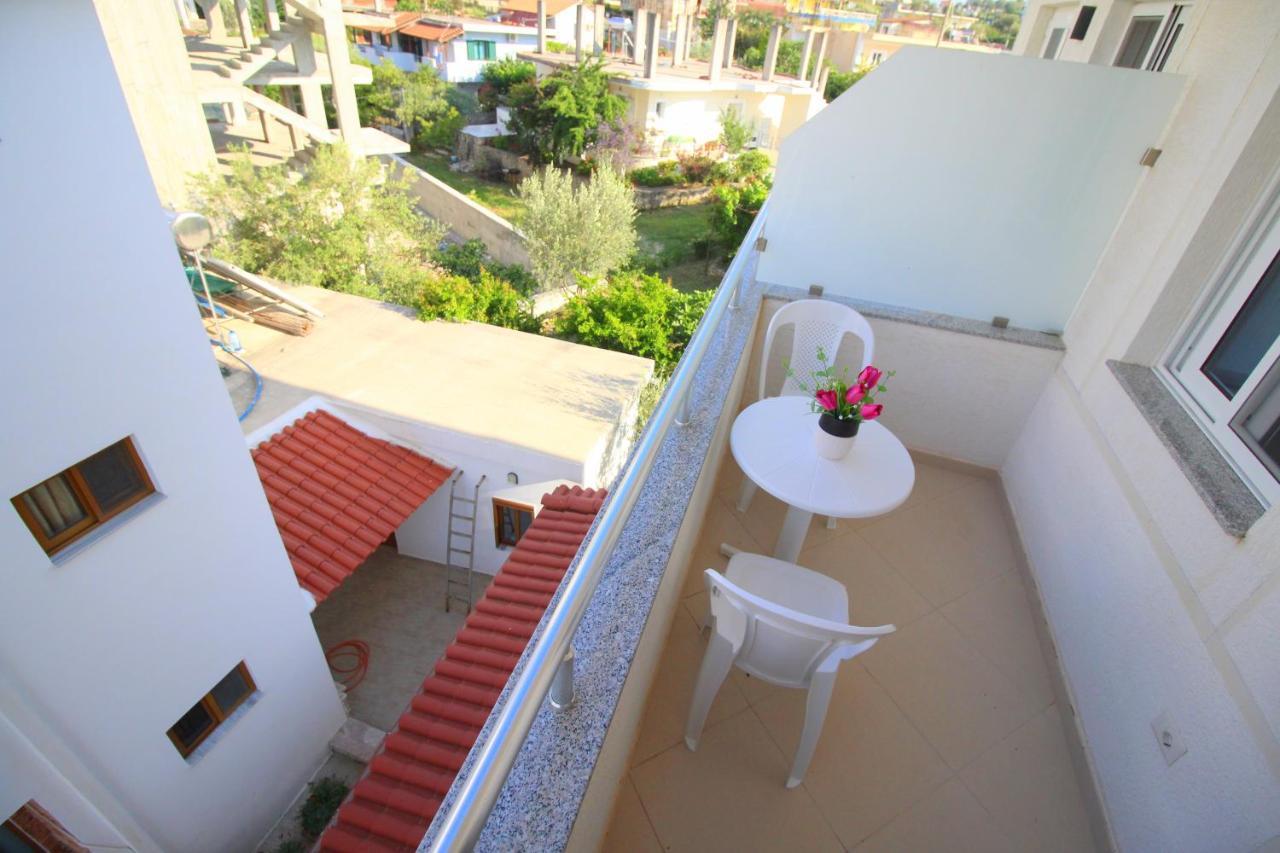 קסאמיל Emerald Inn מראה חיצוני תמונה